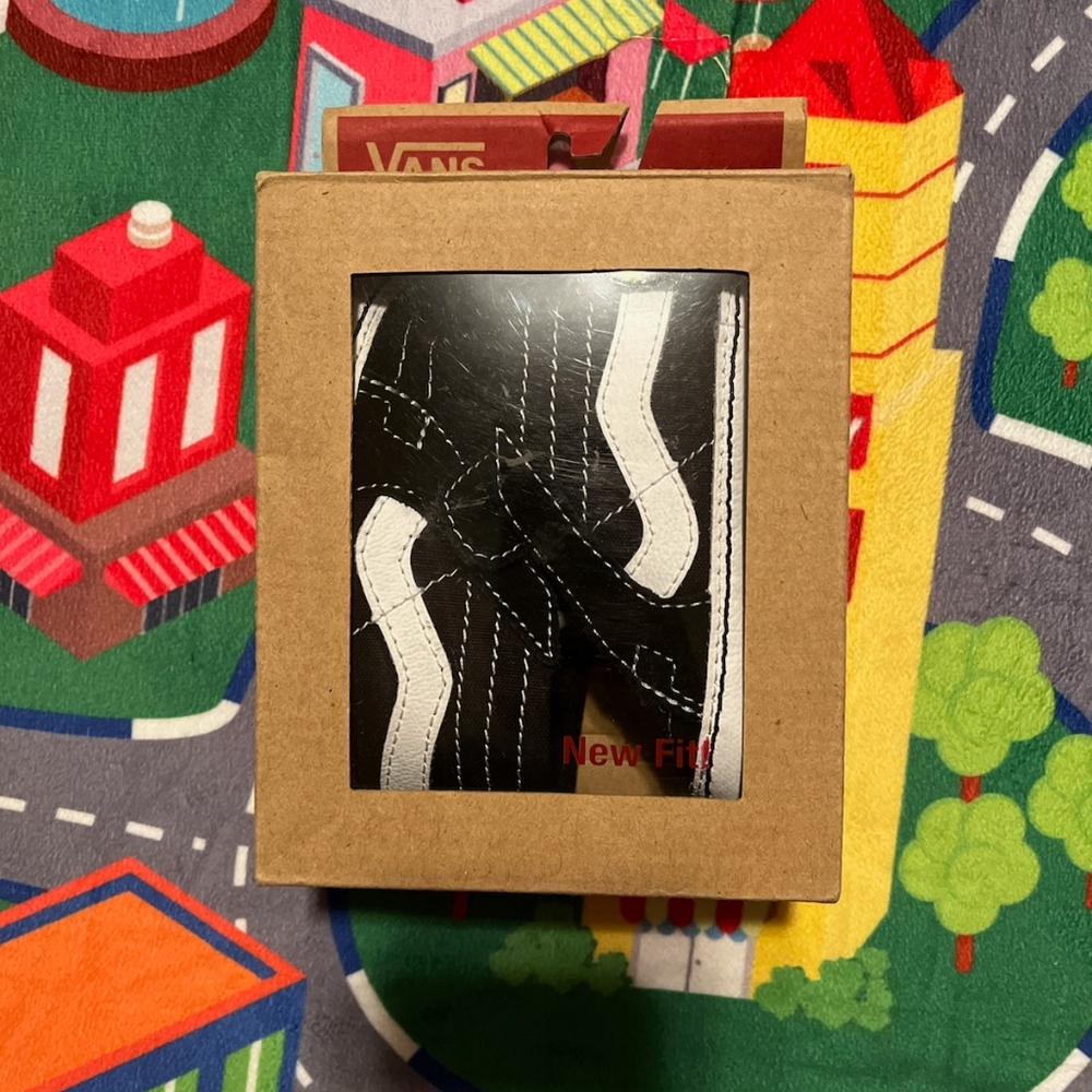 Vans size 4 infant shoes in black/true white